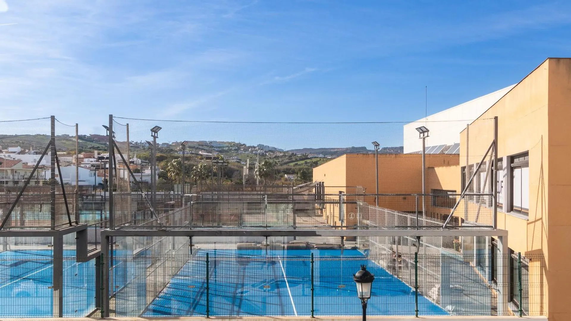Close To The Beach, 5 Minutes Walk San Luis de Sabinillas Spanyolország